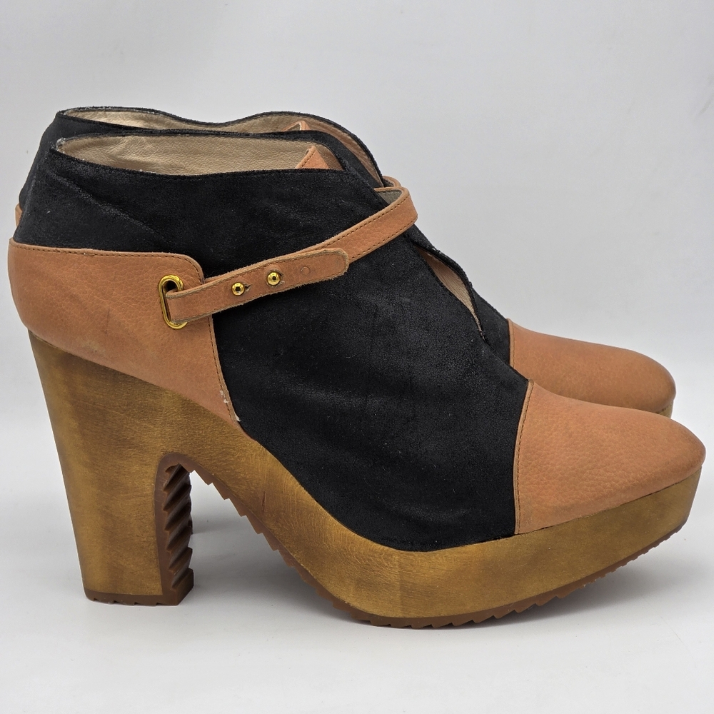 Matt Bernson Tribeca black suede and leather ankle booties. - Picture 3 of 8